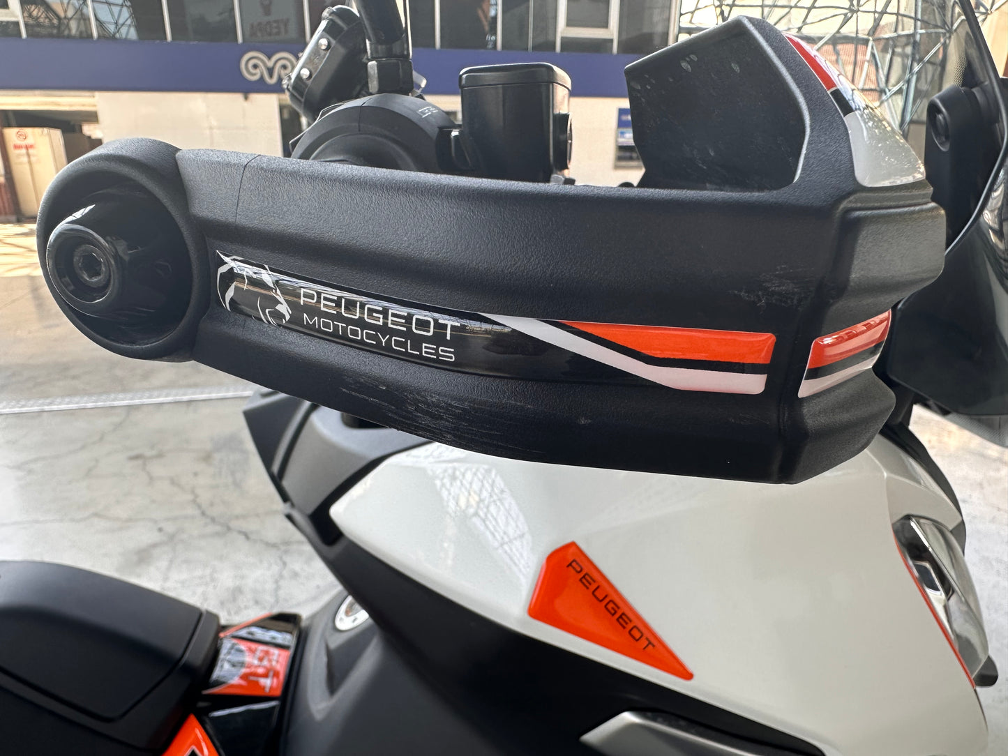 Peugeot XP400 Uyumlu Elcik Koruma Tankpad