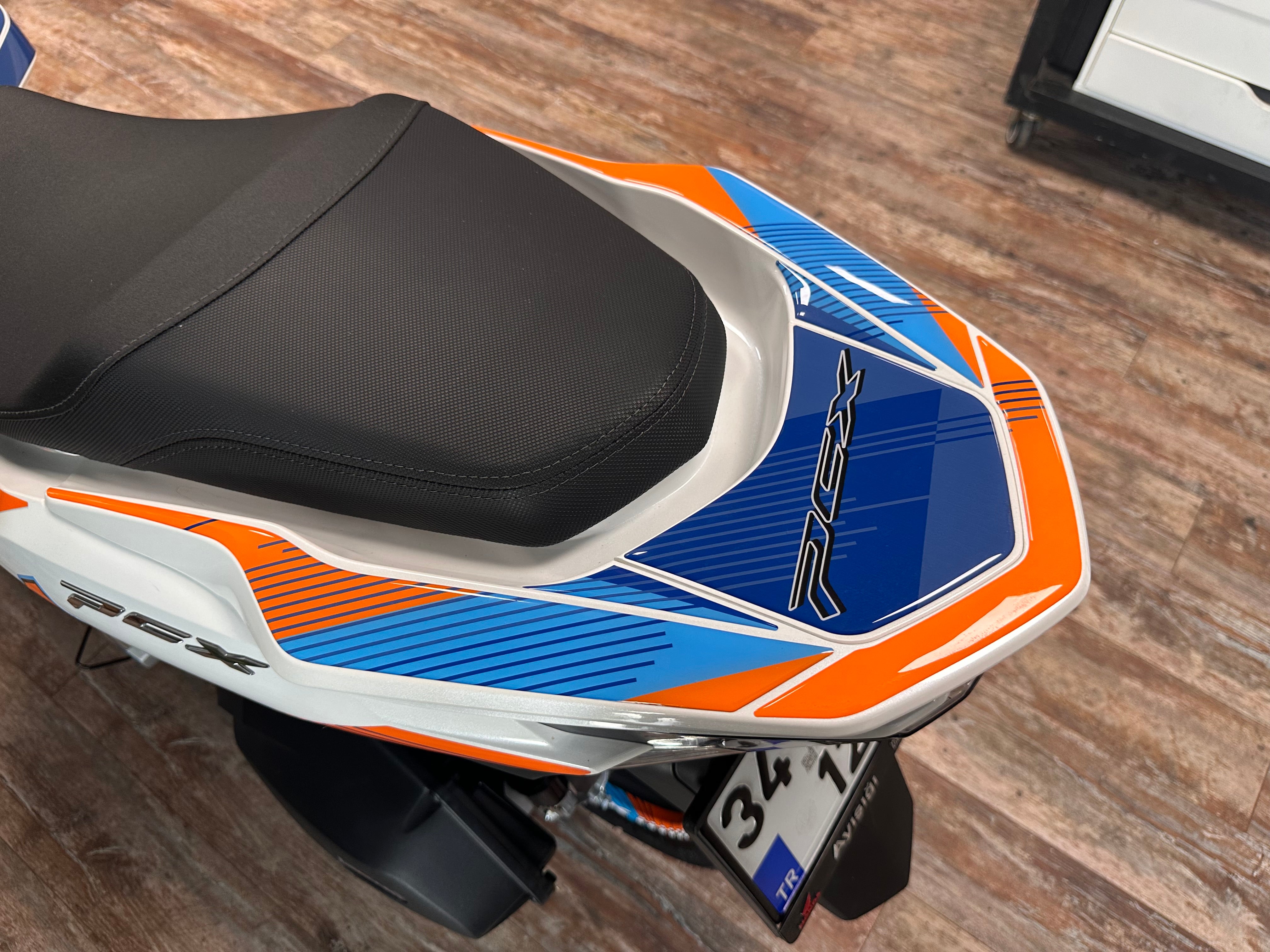 Honda Pcx 125 Uyumlu Kuyruk Tankpad