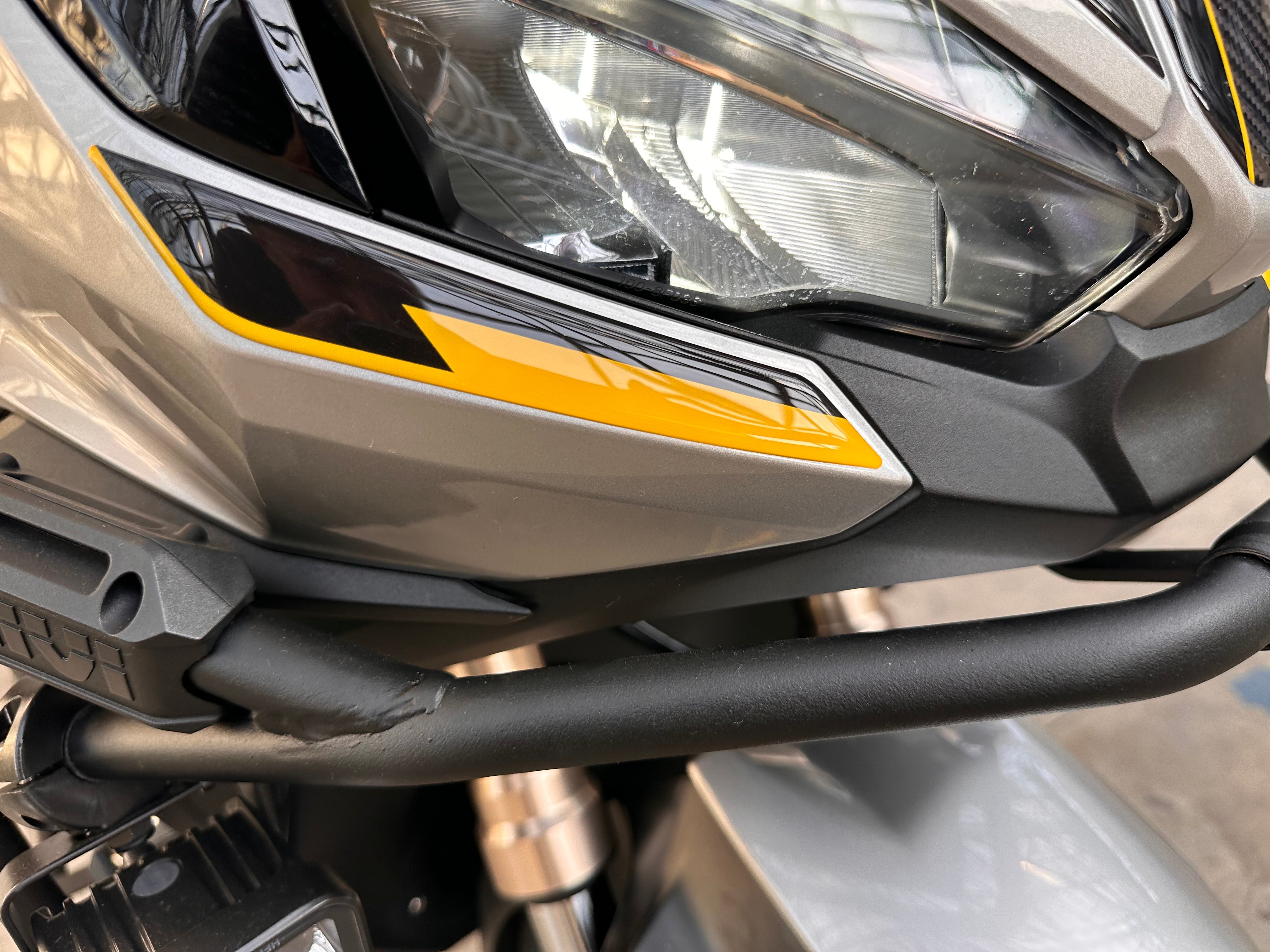 Honda Adv 350 Uyumlu Kafa Tankpad