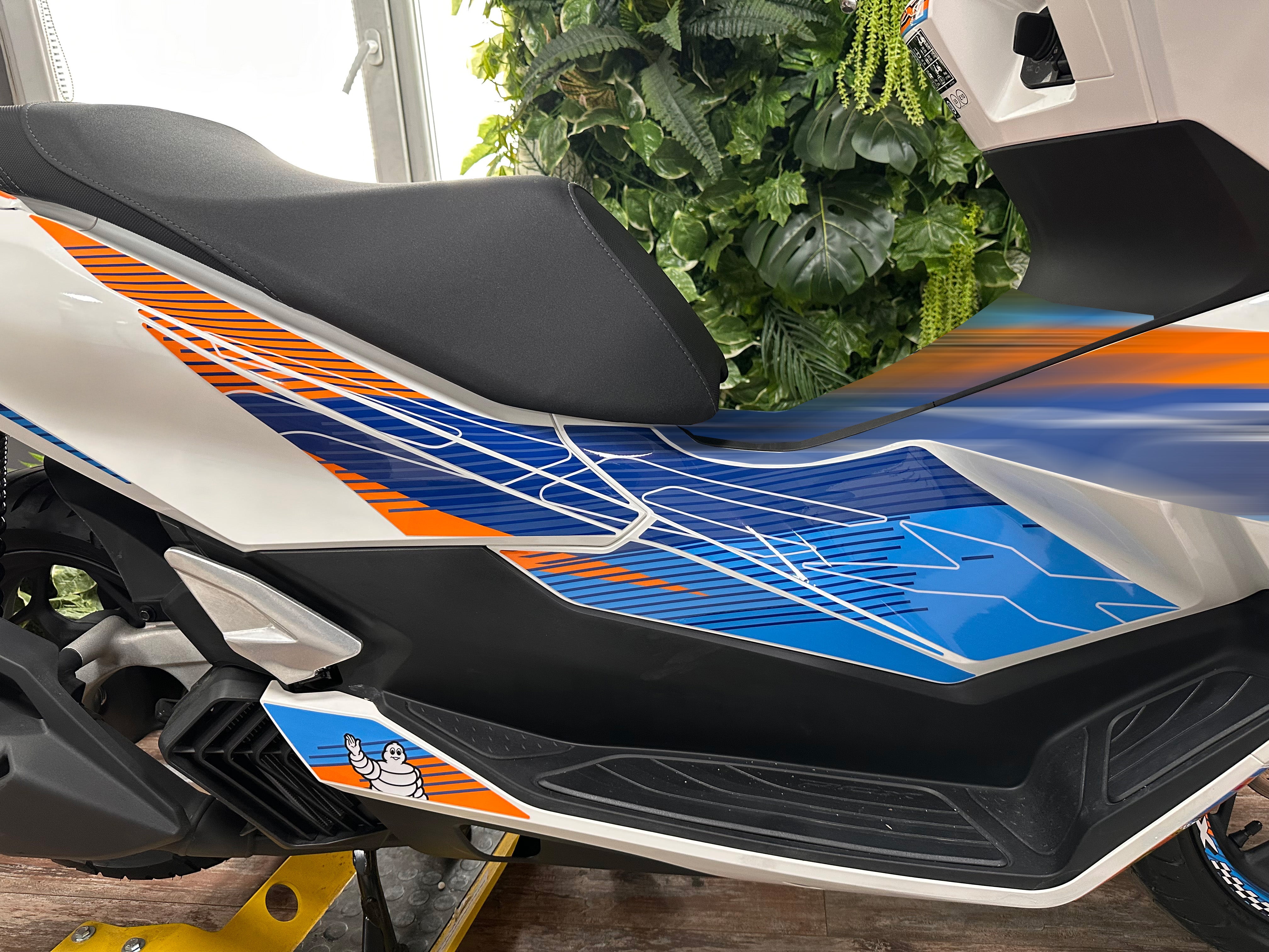 Honda Pcx 125 Uyumlu Yan Koruyucu Sticker Set